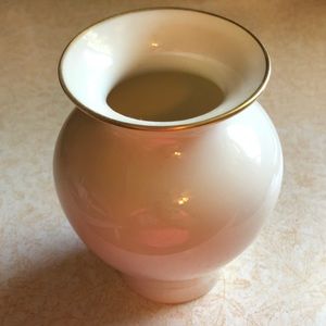 Cute small Lenox vase ‘Special’